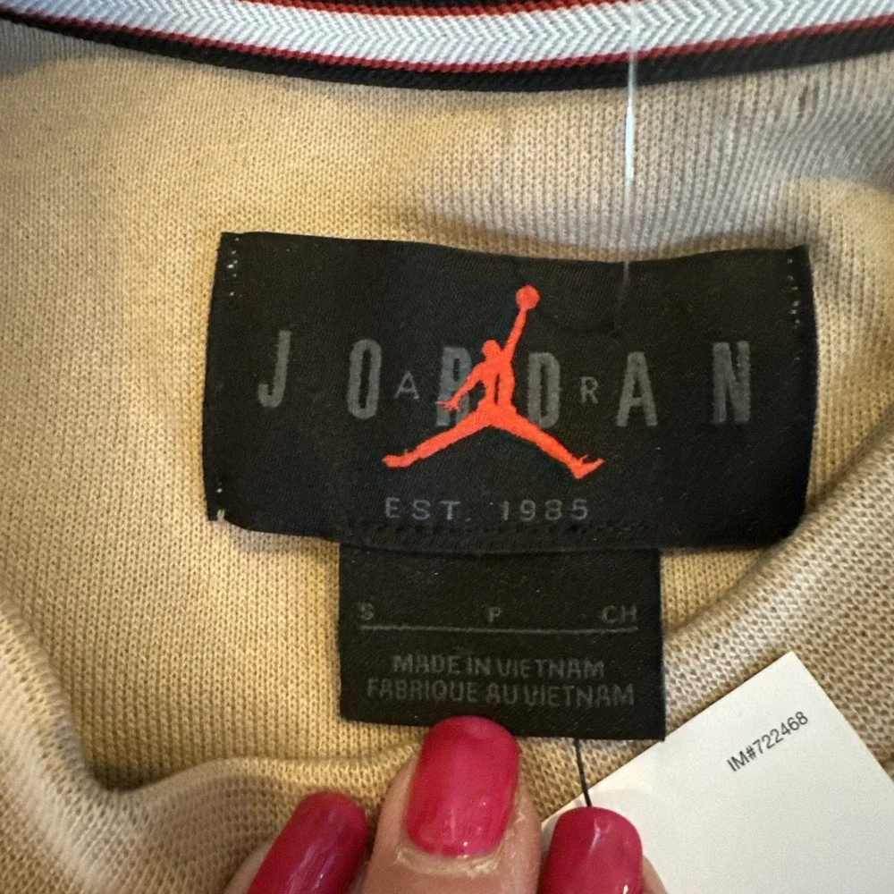 NWT Nike Mens Small Jordan Men's Flight MVP Long Sleeve Fleece‎ Beige FN4607-244